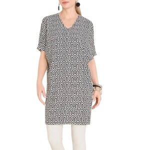 Chicos Wedge Tunic Top Women 0 US Small Black Cream Geometric Boxy Comfort